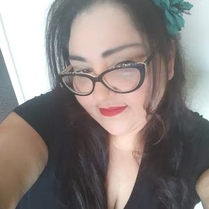 Meet your Posher, Evelena